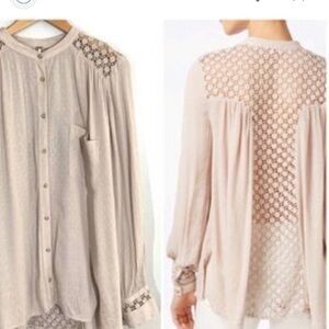 FREE PEOPLE BUTTON UP CRINKLE SHIRT CROCHET TRIM BLUSH PINK